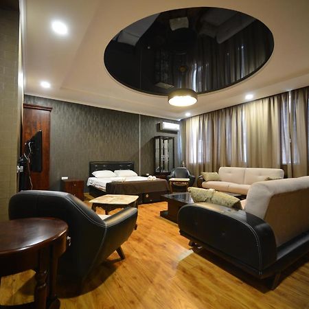 Green Hotel Batumi Eksteriør billede