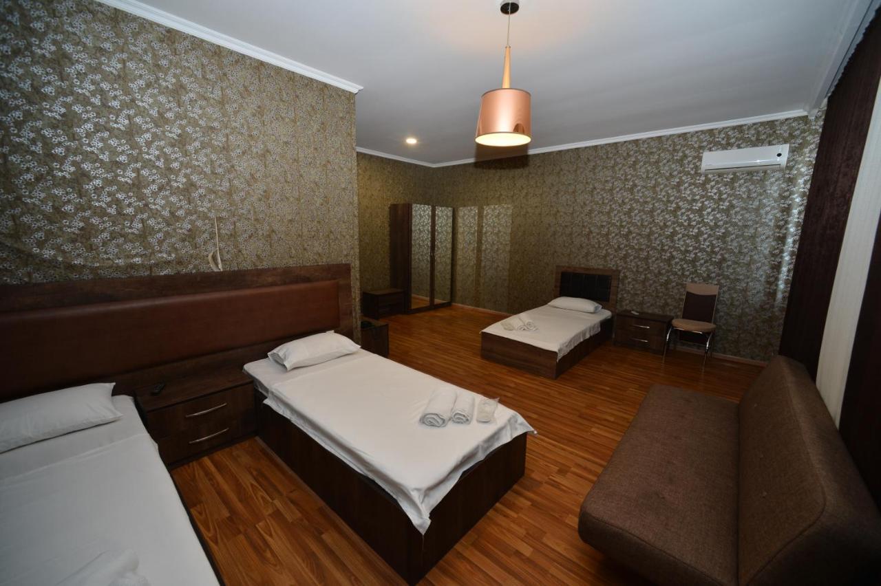 Green Hotel Batumi Eksteriør billede