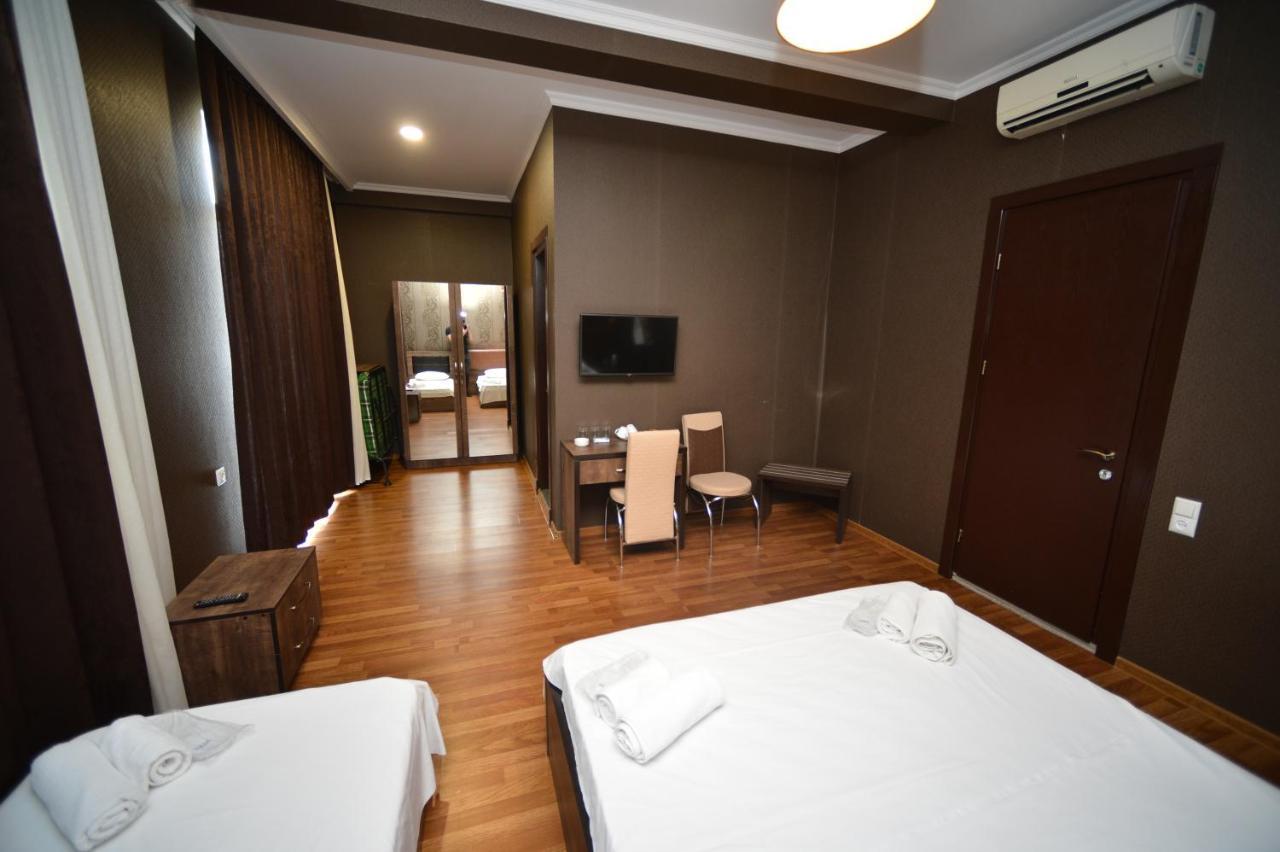 Green Hotel Batumi Eksteriør billede