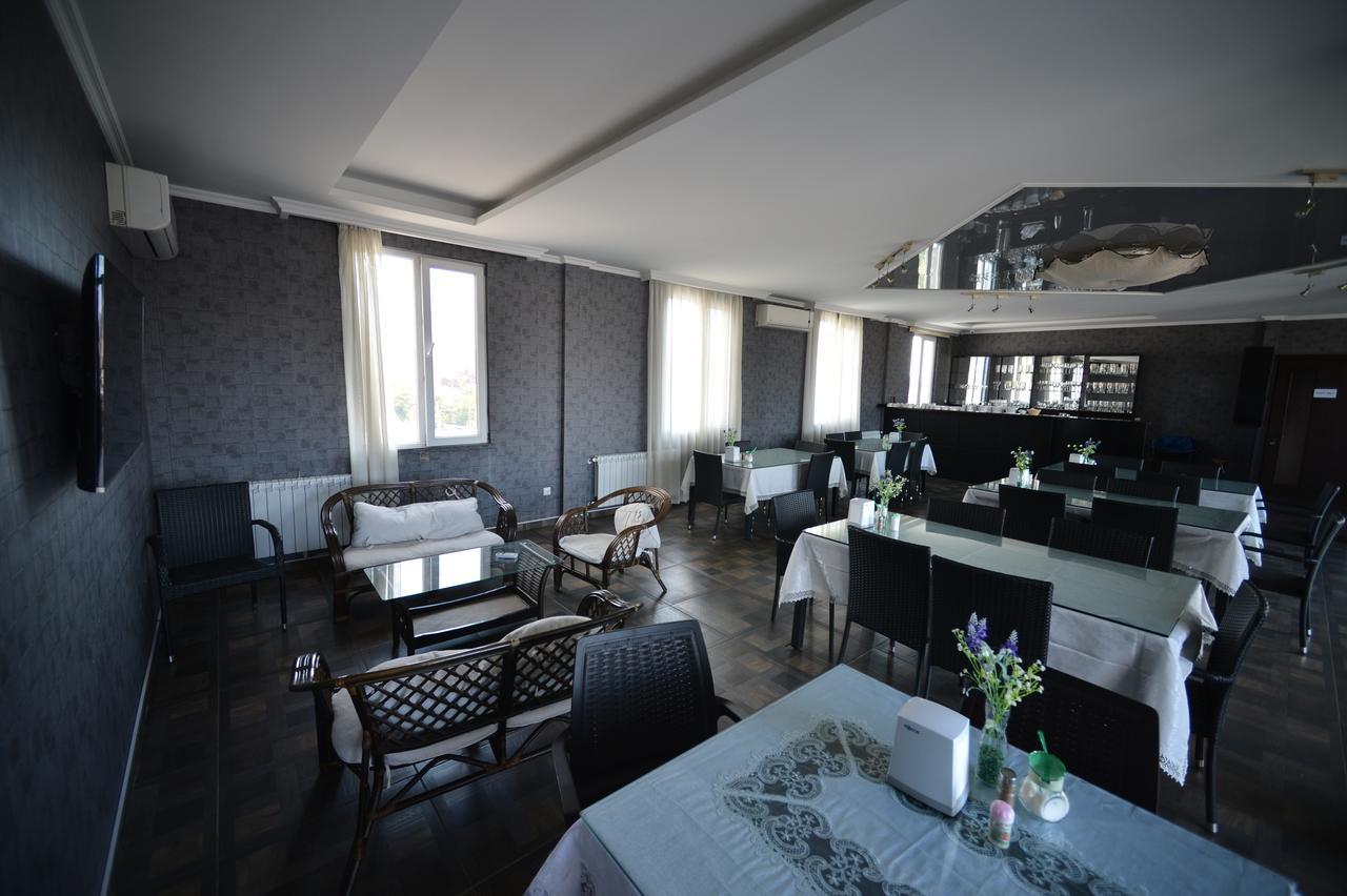 Green Hotel Batumi Eksteriør billede